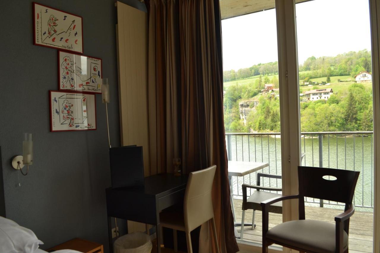 Hotel Les Rives Du Doubs Ле-Брене Экстерьер фото