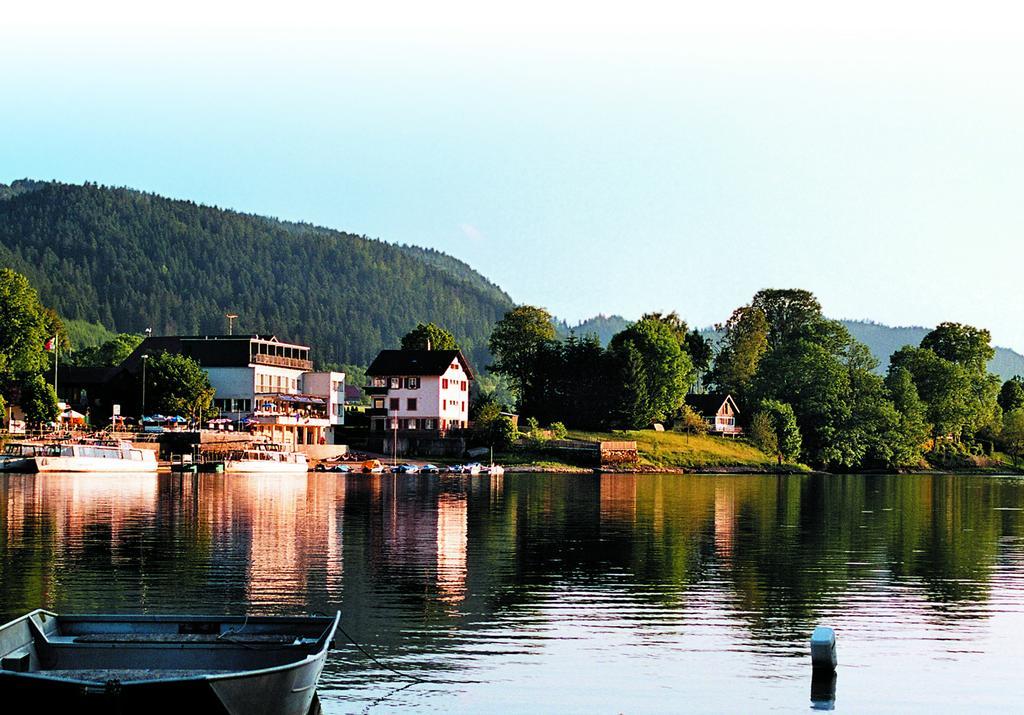 Hotel Les Rives Du Doubs Ле-Брене Экстерьер фото